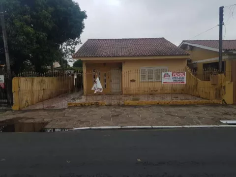 Casa com 3 quartos, 1 banheiro e 100m² à venda no bairro Mathias Velho, Canoas