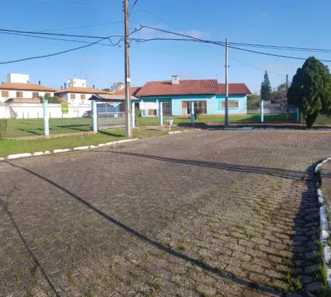 Casa com 3 quartos, 2 banheiros e 360m² à venda no bairro Vila Igara, Canoas