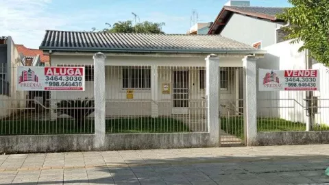 Casa com 2 quartos, 1 banheiro e 410m² à venda no bairro Vila Igara, Canoas